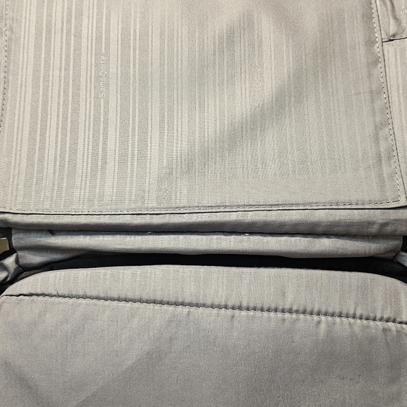 SAMSONITE Backpack - Picture 6 of 8